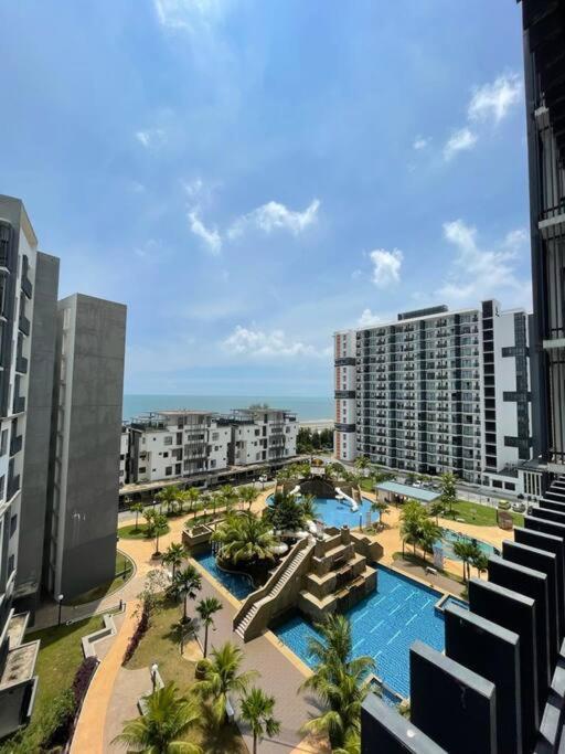 Opahome@Swiss Garden Residence Kuantan Exterior photo